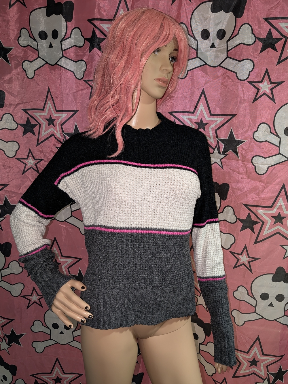 SO Colorblock Crewneck Sweater in Black, White, Gray & Pink